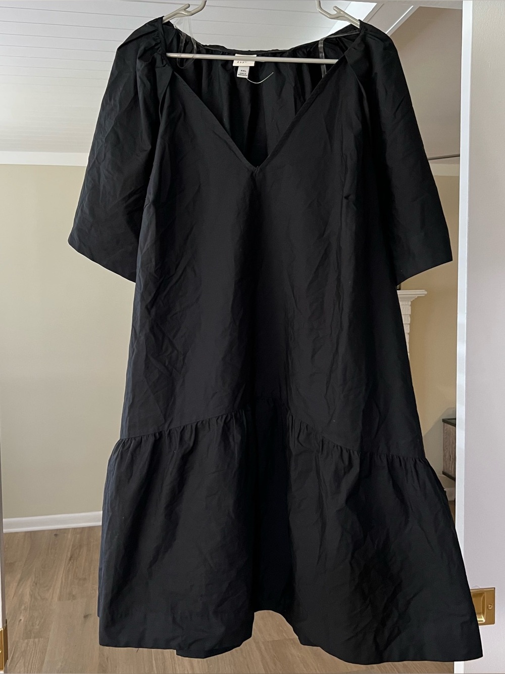 A new day black v neck midi dress size XXL